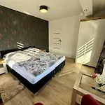 Wyposazone Mieszkanie Nad Morzem Apartmanhotel 3*