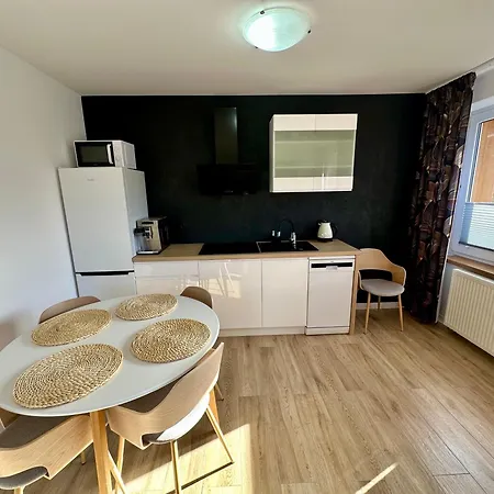 Apartmanhotel Wyposazone Mieszkanie Nad Morzem 3*